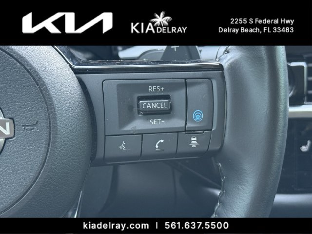 Used 2024 Nissan Pathfinder SL AWD/4WD image 29