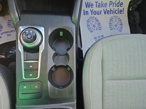 Used 2020 Ford Escape S AWD/4WD image 24