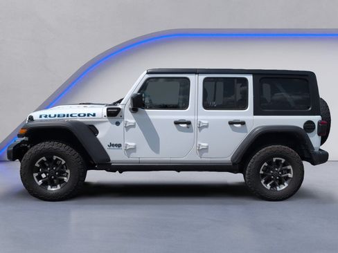 Used 2024 Jeep Wrangler Unlimited Rubicon 4xe AWD/4WD image 5