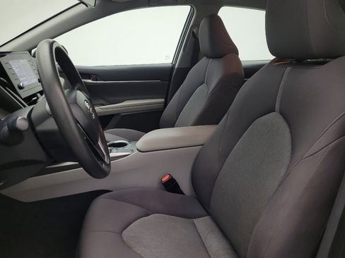 Used 2023 Toyota Camry LE image 17