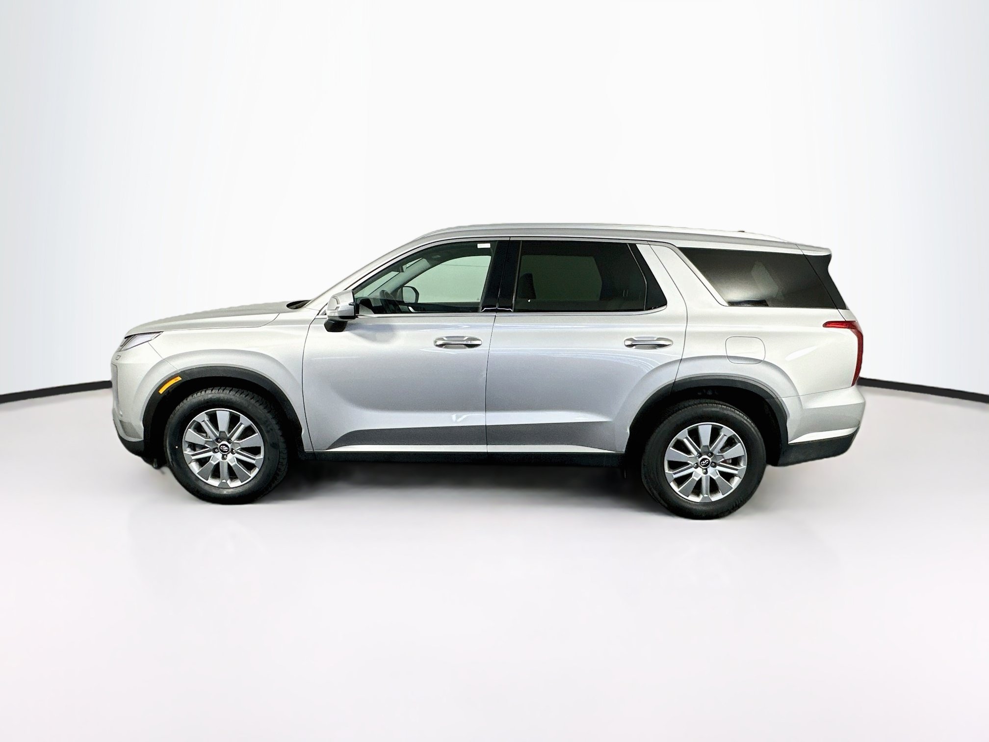 Used 2025 Hyundai Palisade SEL FWD image 4