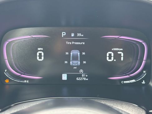 Used 2023 Kia Soul LX w/ LX Technology Package FWD image 26