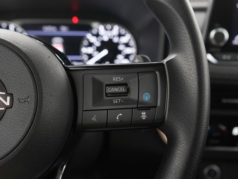 Used 2023 Nissan Rogue SV AWD/4WD image 26