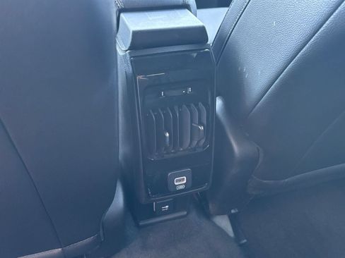 Used 2025 Jeep Compass Limited AWD/4WD image 23