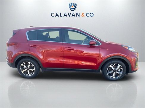 Used 2022 Kia Sportage LX image 8