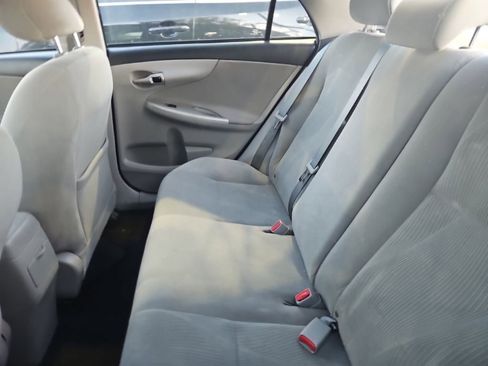 Used 2012 Toyota Corolla LE w/ Premium Pkg FWD image 5
