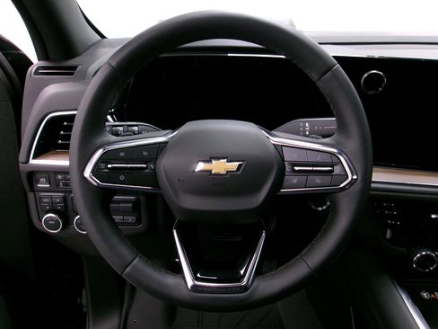 Certified 2025 Chevrolet Tahoe High Country w/ Sun And Tow Package image 7