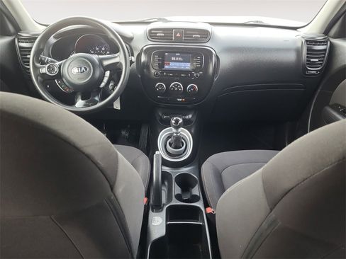 Used 2019 Kia Soul image 10