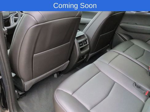 Used 2023 Cadillac XT5 Premium Luxury w/ Technology Package AWD/4WD image 18