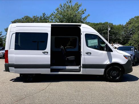 New 2026 Mercedes-Benz Sprinter 2500 image 25