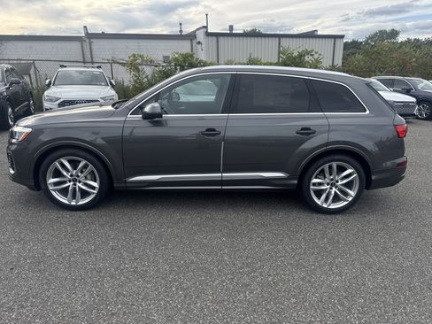 New 2025 Audi Q7 3.0T Premium Plus image 3
