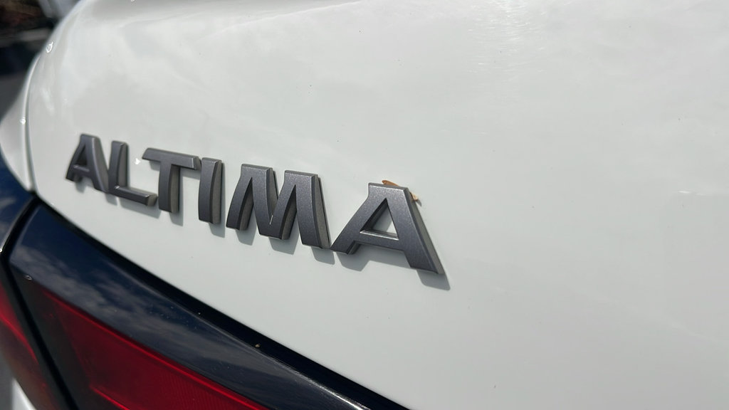 Used 2025 Nissan Altima 2.5 SR FWD image 31