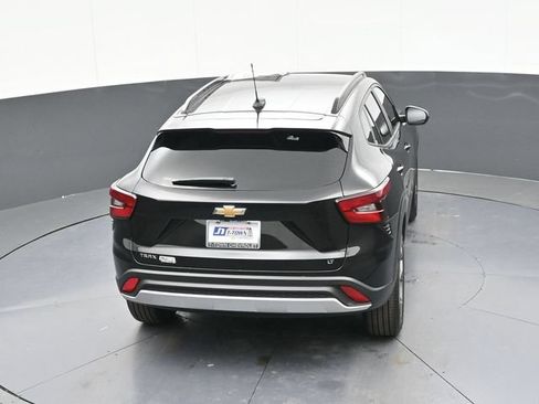 New 2026 Chevrolet Trax LT w/ LT Convenience Package FWD image 54