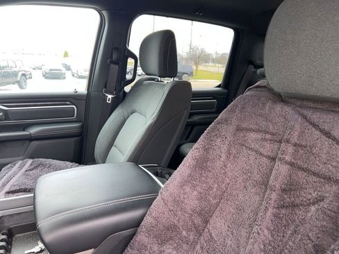 Used 2021 RAM 1500 Big Horn image 7