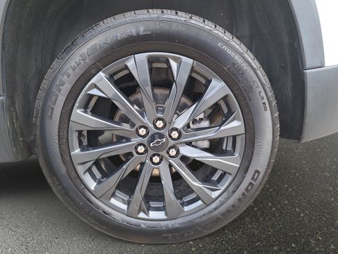 Used 2023 Chevrolet Traverse RS AWD/4WD image 33