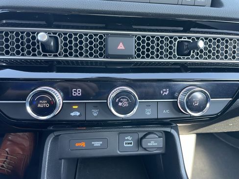 Used 2024 Honda Civic LX image 12