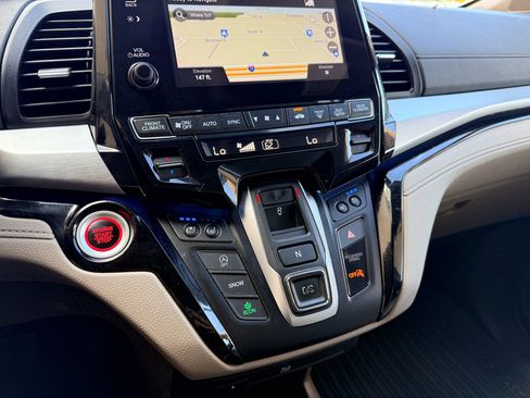 Used 2019 Honda Odyssey Elite image 23
