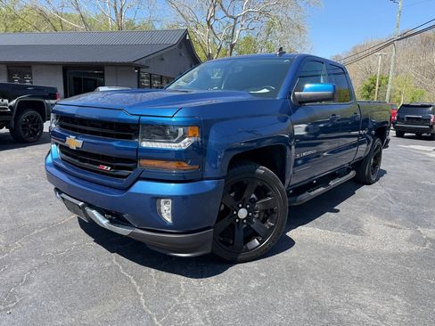 Used 2017 Chevrolet Silverado 1500 LT w/ All Star Edition image 3