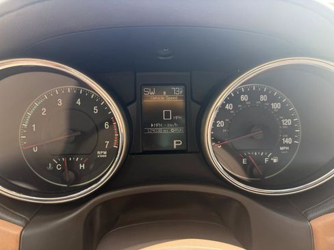 Used 2011 Jeep Grand Cherokee Overland AWD/4WD image 19
