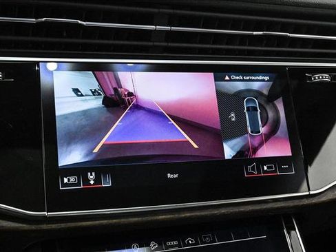 Used 2024 Audi Q8 Premium Plus w/ Premium Plus Package image 14