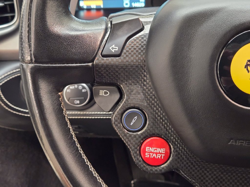 Used 2013 Ferrari 458 Spider RWD image 37