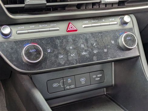 Used 2025 Hyundai Sonata SEL image 22