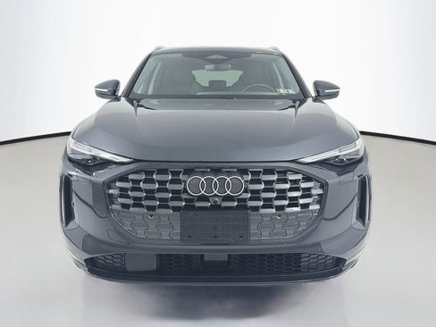 Used 2025 Audi Q5 Premium Plus AWD/4WD image 2