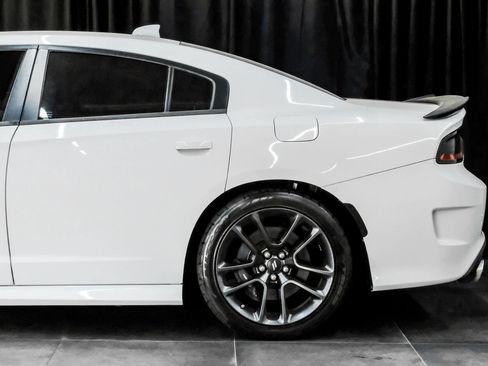 Used 2023 Dodge Charger Scat Pack w/ Technology Group RWD image 13