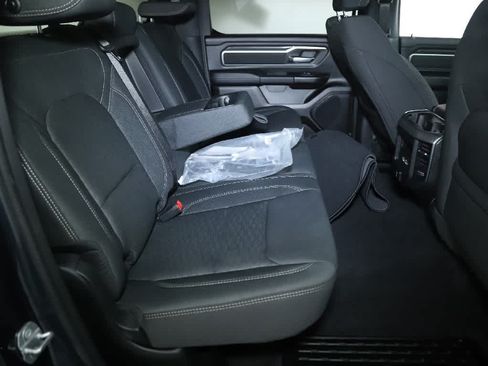 Used 2026 RAM 1500 Big Horn AWD/4WD image 32