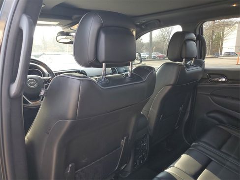Used 2020 Jeep Grand Cherokee Overland image 15