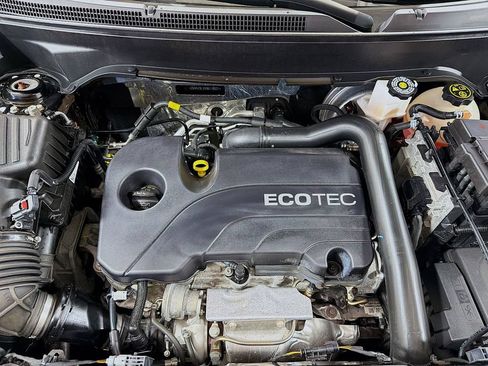 Used 2022 Chevrolet Equinox Premier w/ LPO, Floor Liner Package FWD image 30