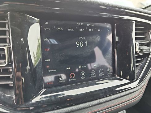 Used 2023 Dodge Durango GT RWD image 28