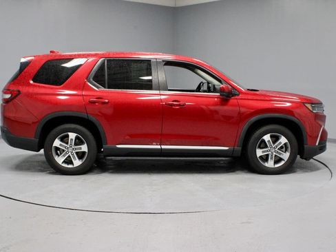 Used 2023 Honda Pilot EX-L image 12