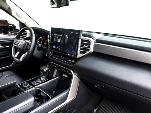 Used 2023 Toyota Tundra Limited image 17