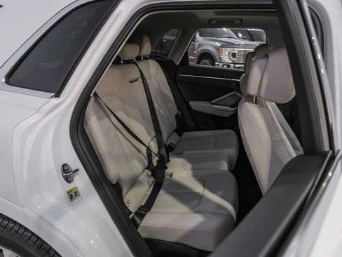 Used 2021 Audi Q3 2.0T Premium w/ Convenience Package image 36