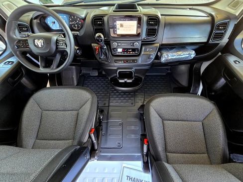 Used 2024 RAM ProMaster 2500 w/ Safety Group FWD image 9