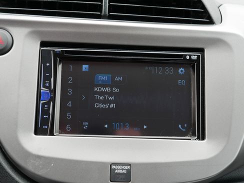 Used 2010 Honda Fit Sport image 22