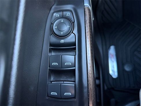 Used 2021 Chevrolet Silverado 1500 RST w/ All Star Edition Plus image 17