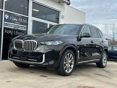 Certified 2025 BMW X5 xDrive40i image 3