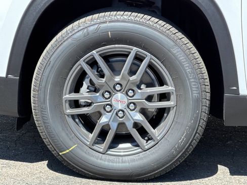 New 2026 GMC Acadia Elevation w/ LPO, All-Weather Package FWD image 31