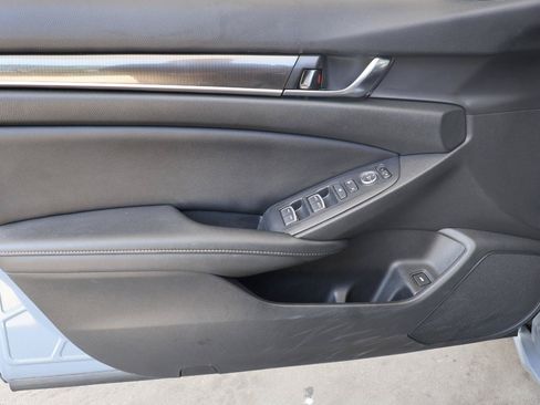 Used 2022 Honda Accord Sport image 34