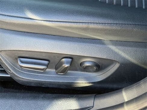 Used 2024 Toyota Camry SE image 24