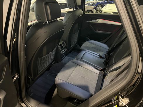 Used 2021 Audi SQ5 Prestige w/ Prestige Package image 30