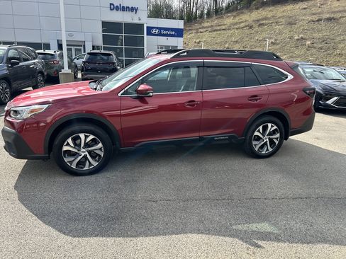 Used 2022 Subaru Outback Limited w/ Popular Package #2 image 18