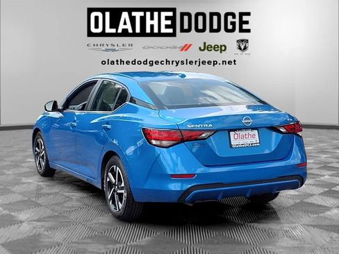 Used 2024 Nissan Sentra SV FWD image 3