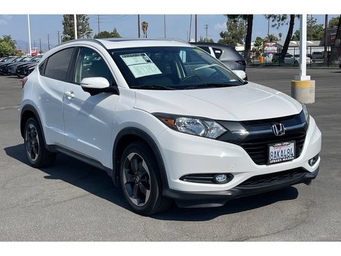 Used 2018 Honda HR-V EX-L image 9