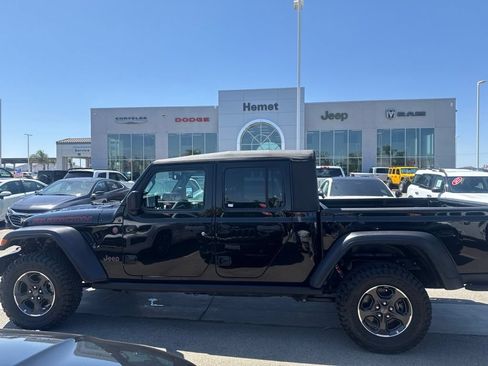 Used 2022 Jeep Gladiator Rubicon w/ LED Lighting Group AWD/4WD image 5