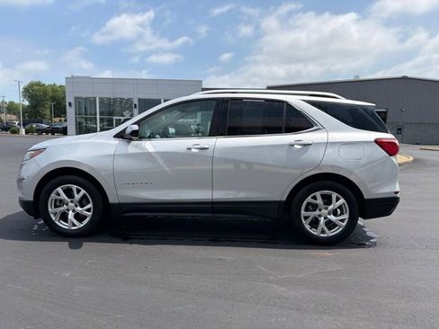 Used 2020 Chevrolet Equinox LT FWD image 4