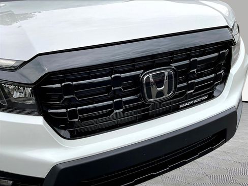 Used 2024 Honda Ridgeline Black Edition image 34