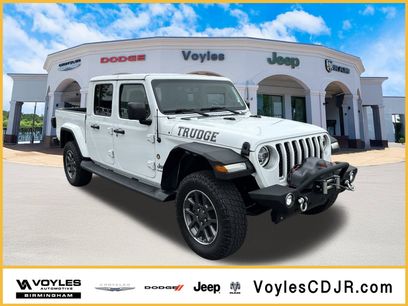 Used 2021 Jeep Gladiator Overland w/ Popular Equipment Package